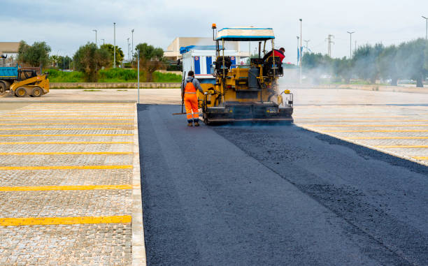Best Driveway Paving Contractor  in Eugene, OR